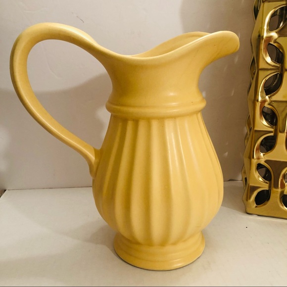 Vintage Yellow Milk or Juice Pitcher - Picture 4 of 11